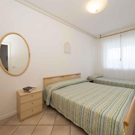 Apartment In Lignano Sabbiadoro 21783 Extérieur photo