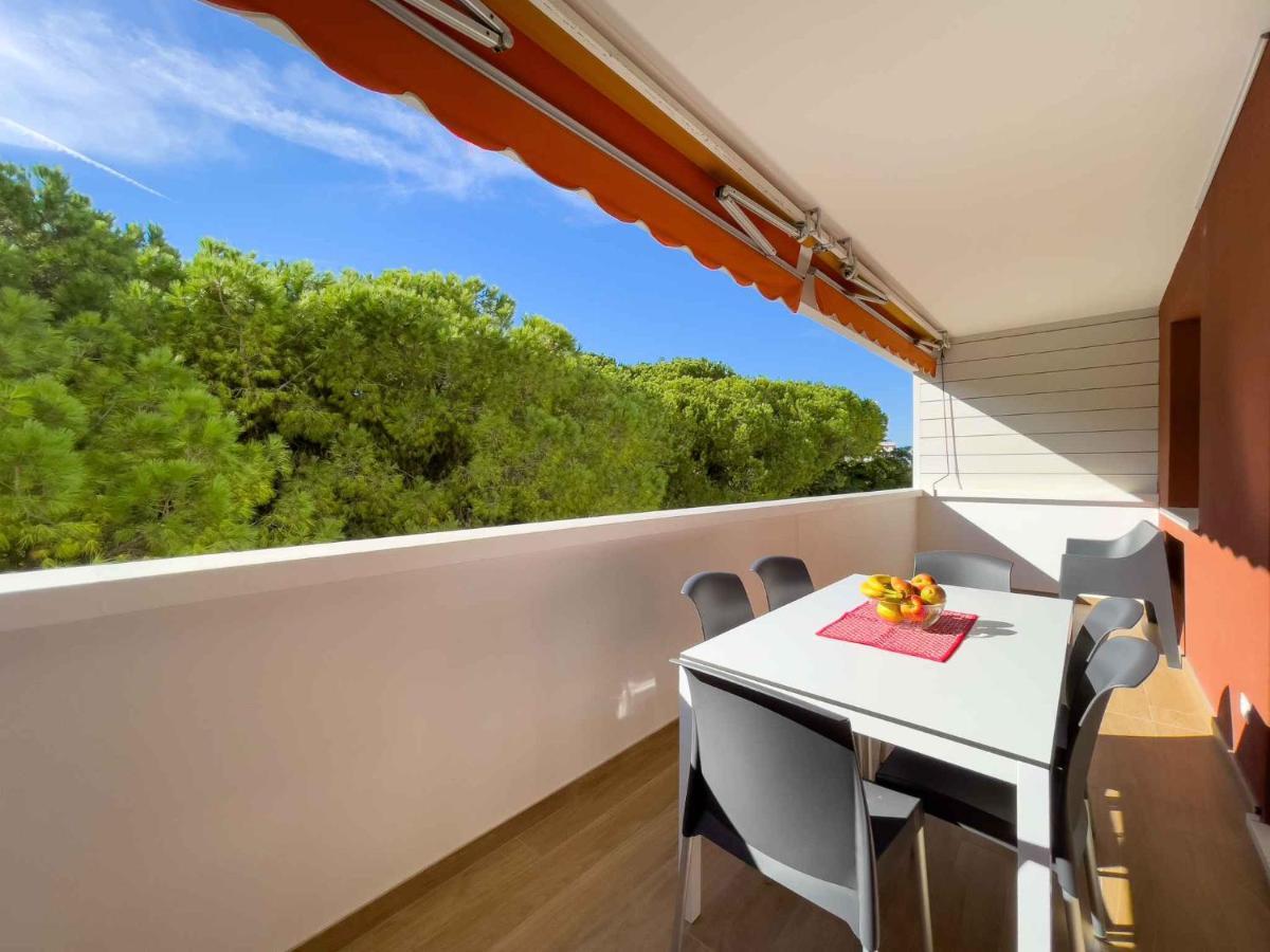 Apartment In Lignano Sabbiadoro 21783 Extérieur photo